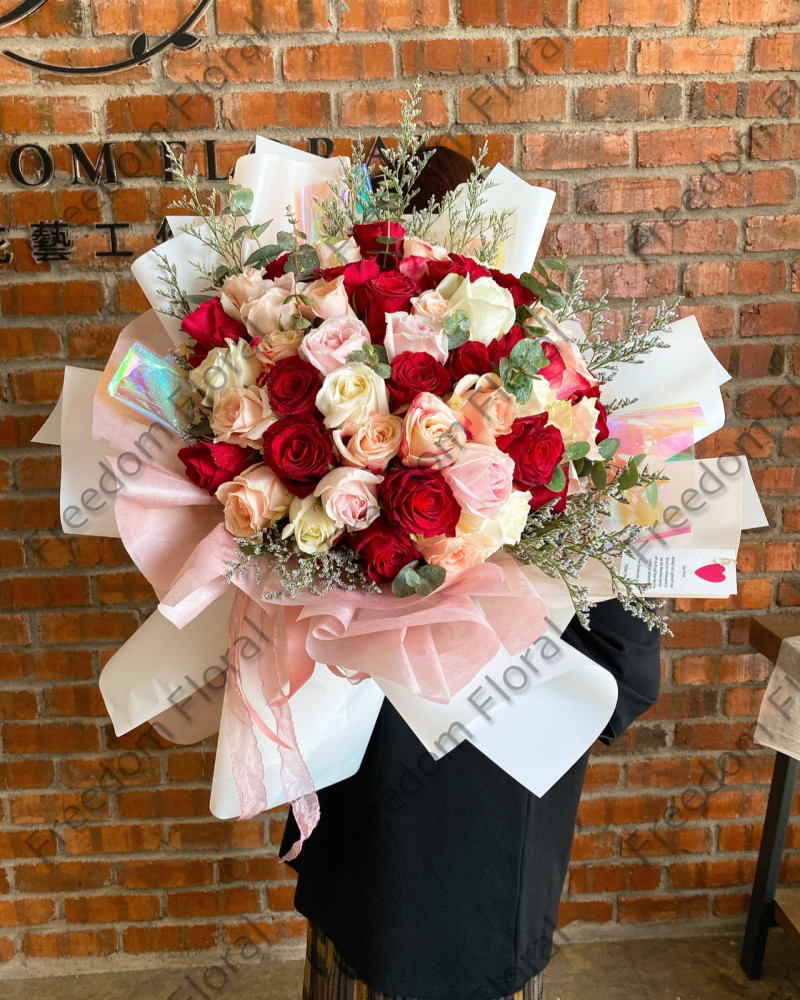 99 Roses Oversize Bouquet