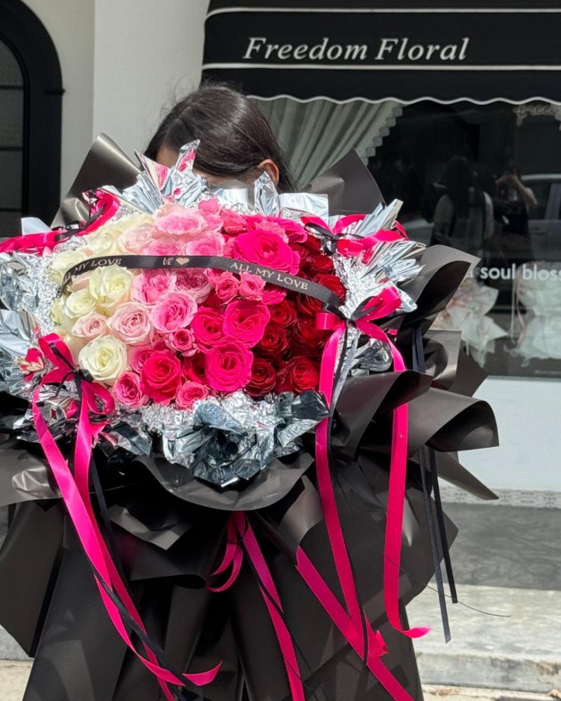 Ruby Rose Affair红宝石玫瑰情缘（fresh flower）
