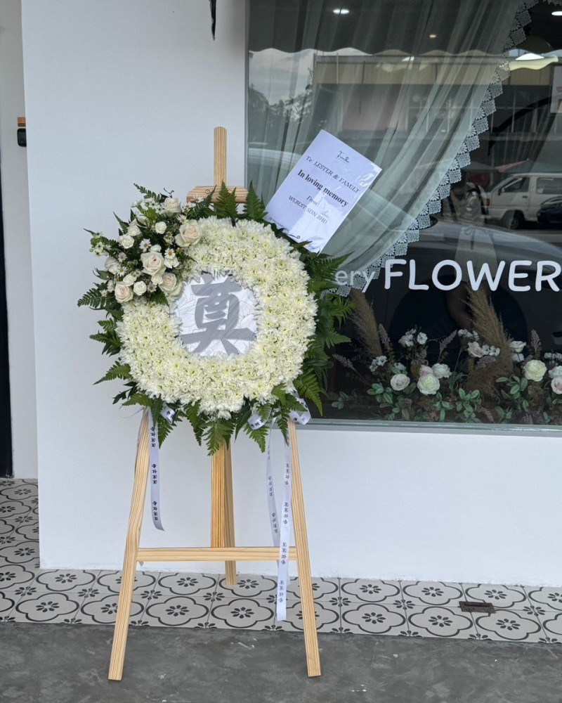 Condolence Stand (12)