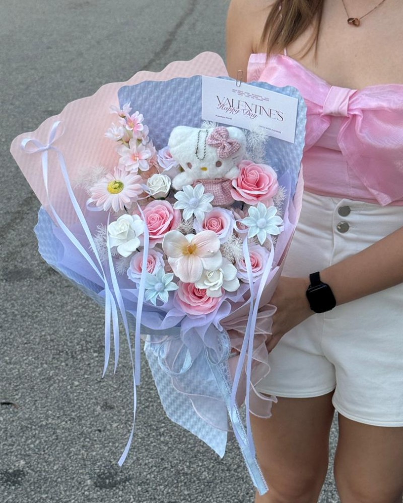 Cuddle Bloom 抱抱花束系列