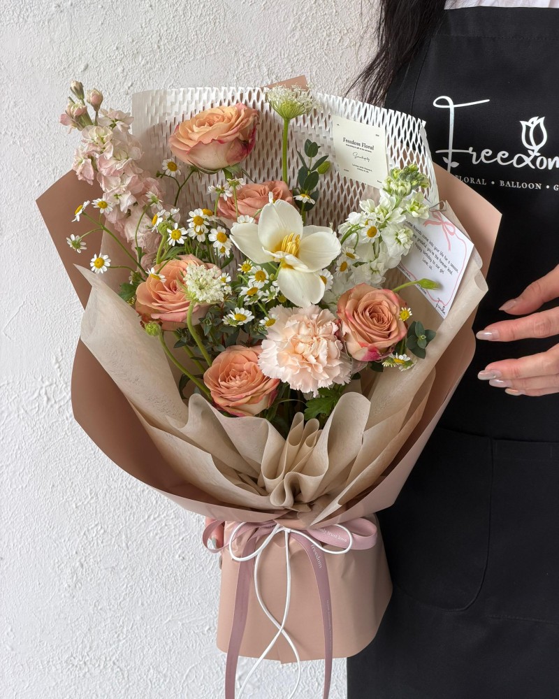 Cappuccino Romance Mix (fresh flower)