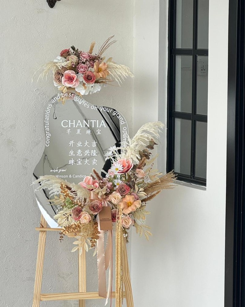 Grand Opening Stand (18) (Soap + Preserved Flower)