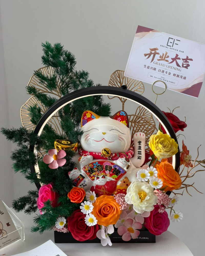 Flower Box 26( Soap flower+ Preserved Flower)