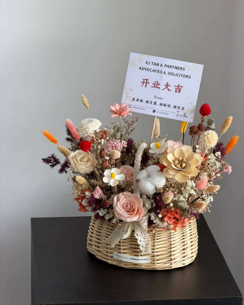Flower Box 28 (Soap Flower + Preserved Flower)