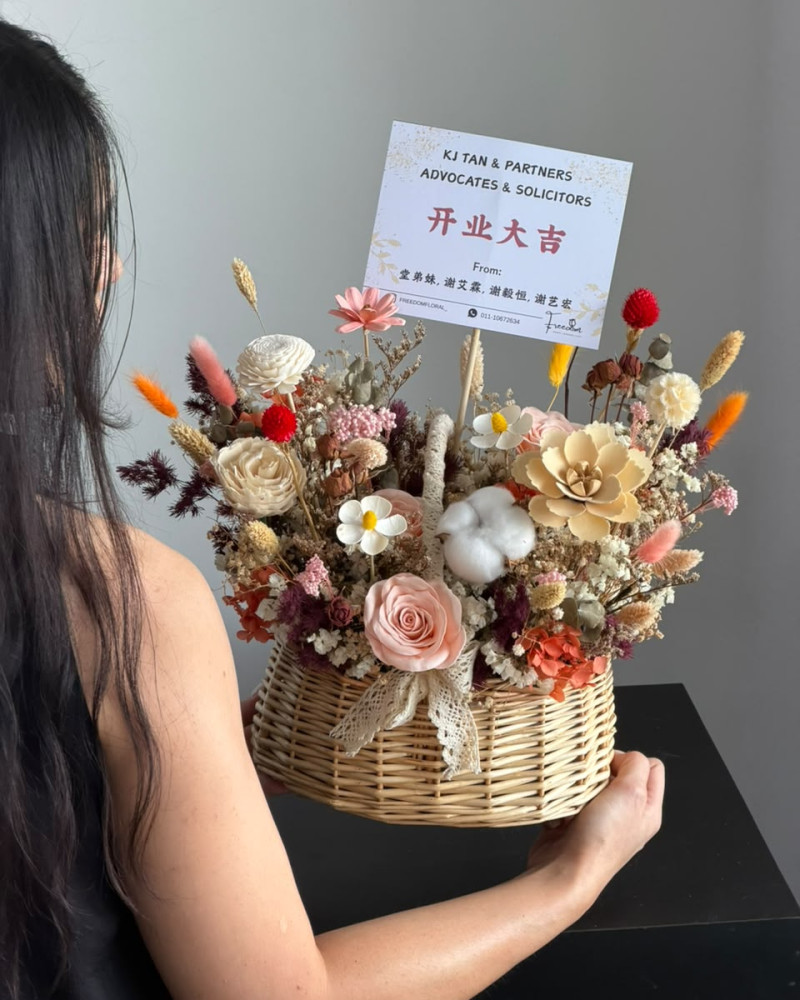 Flower Box 28 (Soap Flower + Preserved Flower)
