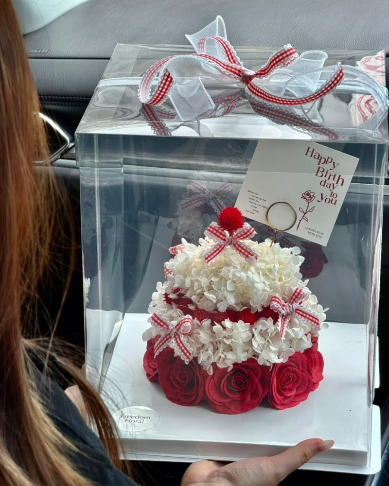 Zero-Calorie Cake 🎂（soap flower）